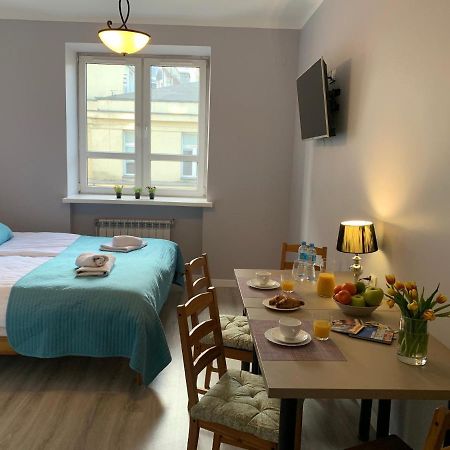 Jasna Hotelik Self Check-In Warszawa Eksteriør bilde